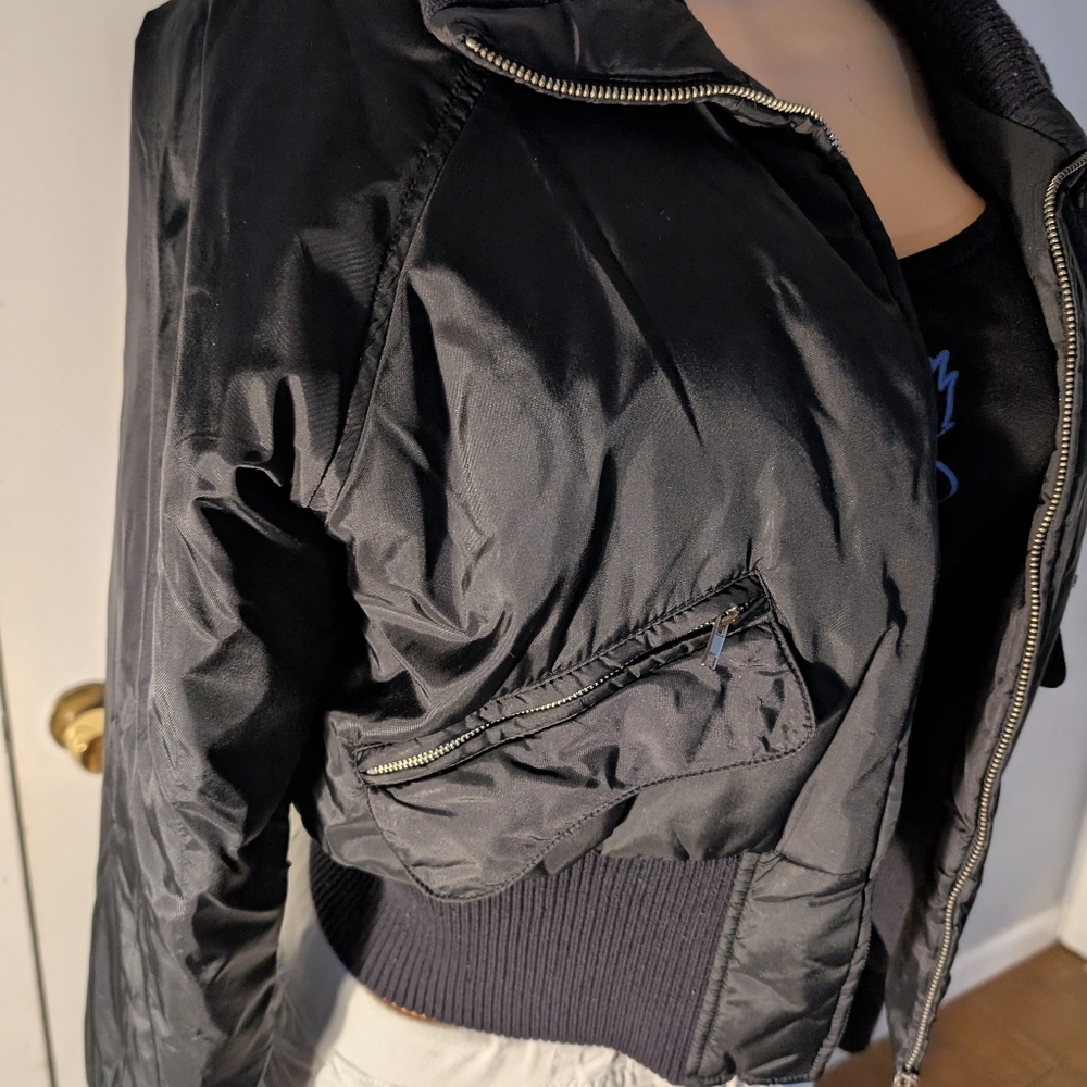 Dittos Women's Cropped Ribbed Fitted Black Bomber Jacket Size XL - Picture 6 of 8